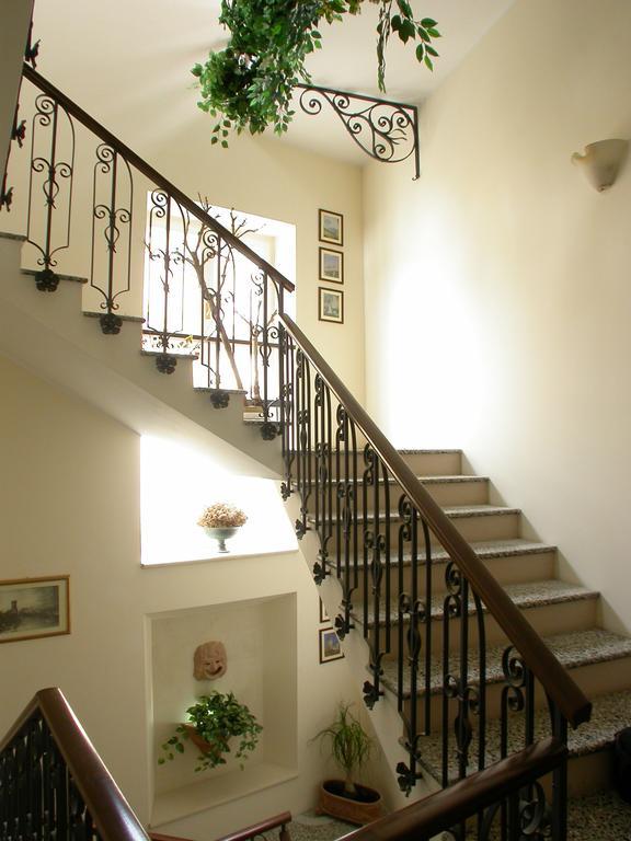 La Terrazza Bed & Breakfast Lecce Exterior photo