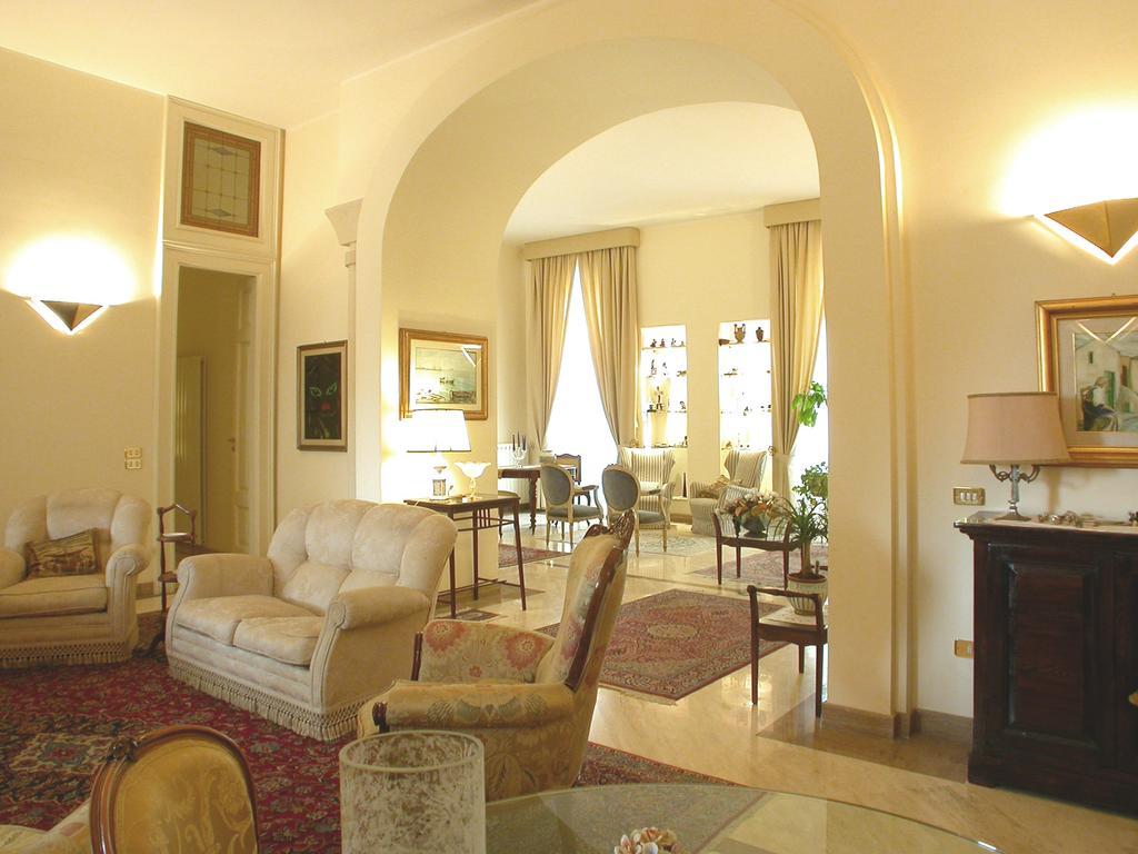 La Terrazza Bed & Breakfast Lecce Exterior photo
